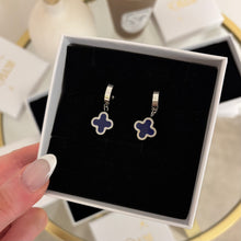 Load image into Gallery viewer, Liana Earrings
