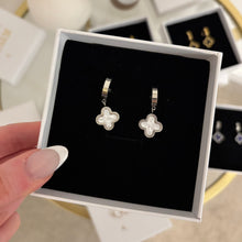 Load image into Gallery viewer, Liana Earrings
