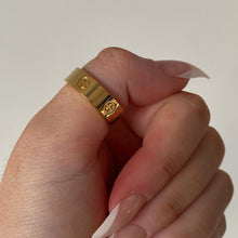 Load image into Gallery viewer, PLUS RING 6MM - GOLD
